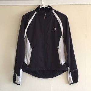 Convertible athletic running/biking jacket